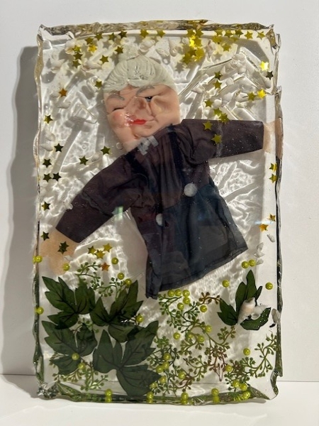 SWEETLOVE William - The curator fossils 7